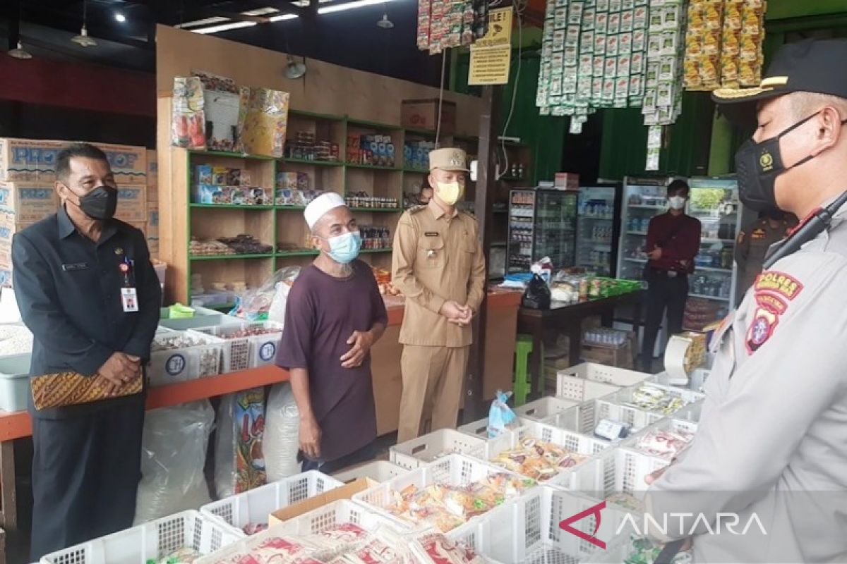 Bupati Gumas minta pedagang tidak 'memainkan' harga bapok