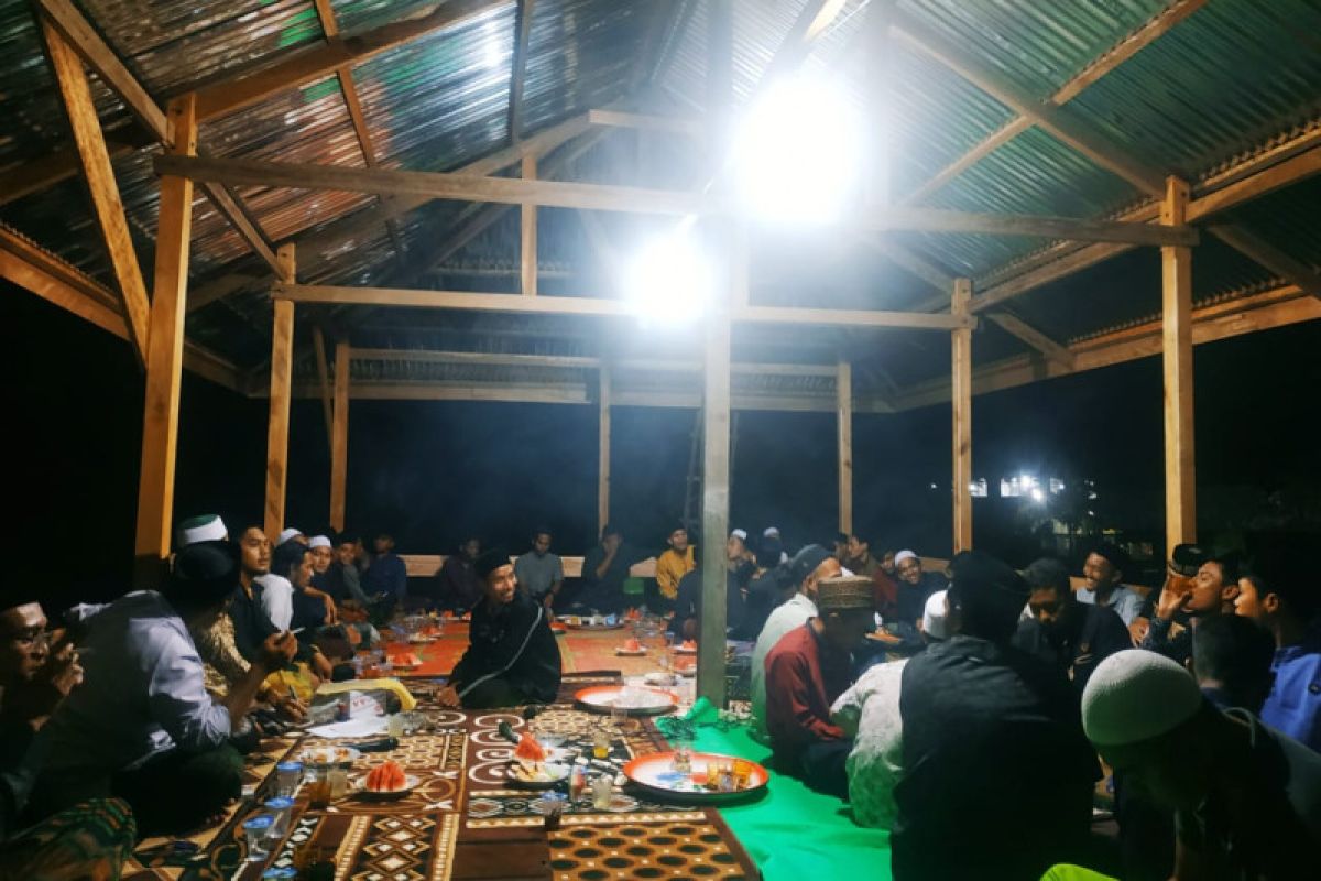 Ratusan alumni santri Aceh dilibatkan dalam Safari Ramadhan ke desa