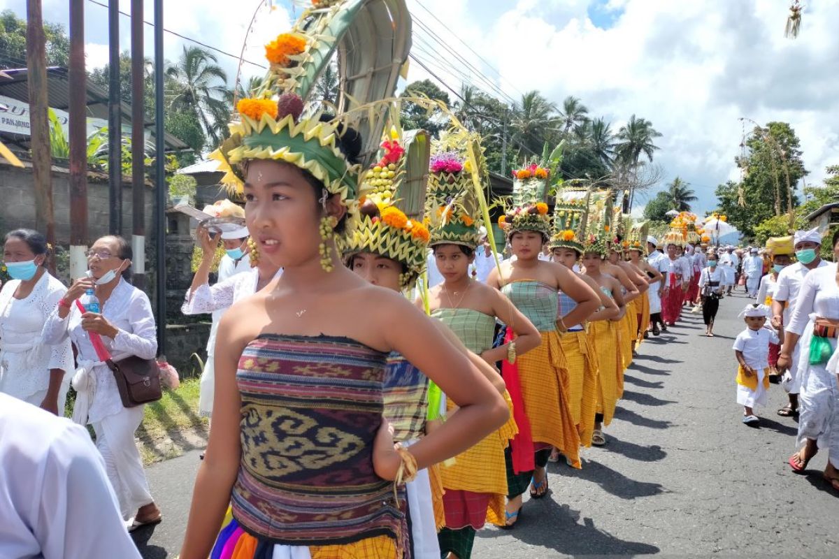 Tari sakral Rejang Pala dipentaskan saat ritual Ngusaba Dalem Nongan Karangasem