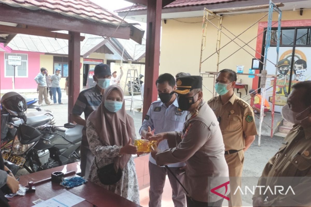 Polres Rejang Lebong adakan vaksinasi COVID-19 pada malam hari