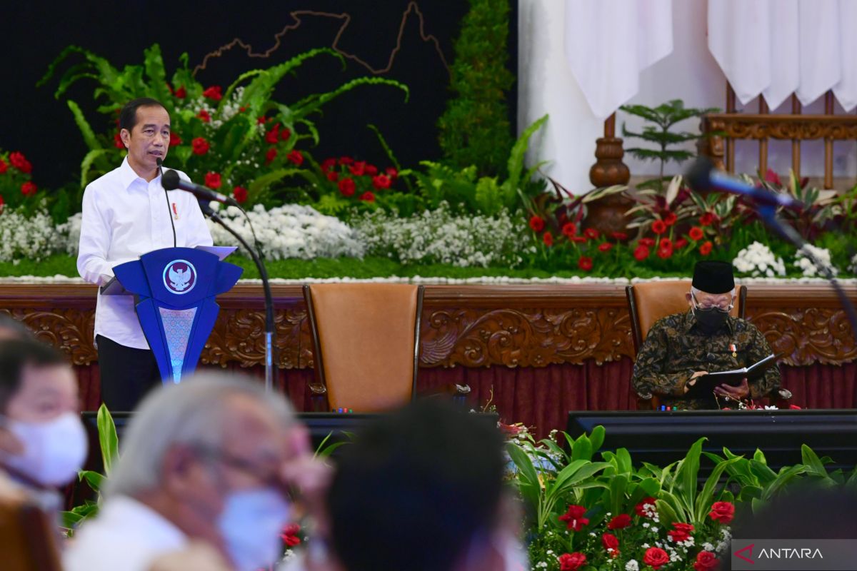 Presiden Jokowi jelaskan penyebab naiknya harga pertamax