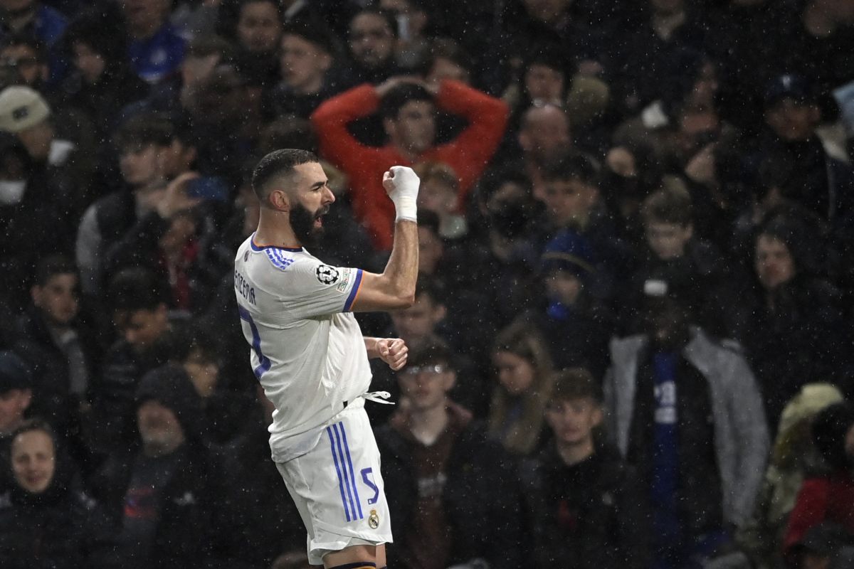 Hattrick Benzema antar Madrid bungkam Chelsea 3-1 di Stamford Bridge