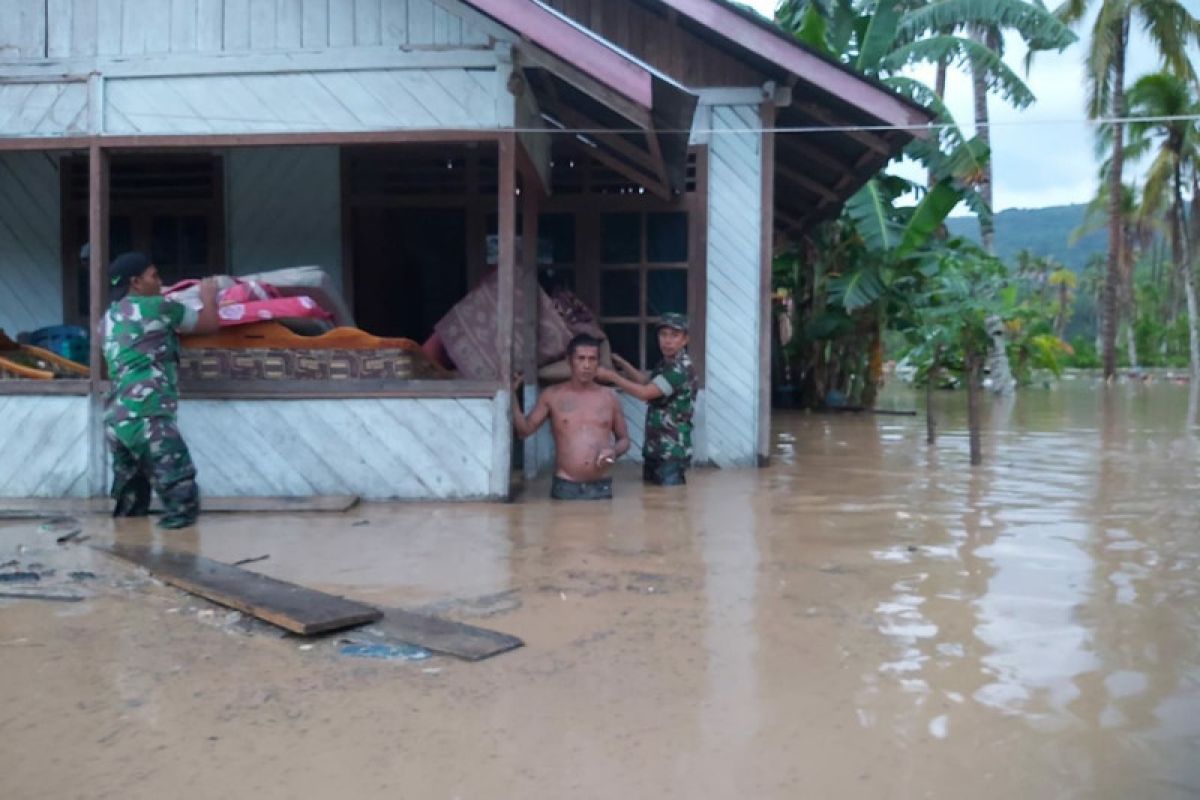 Dua kecamatan di Minahasa Tenggara dilanda banjir