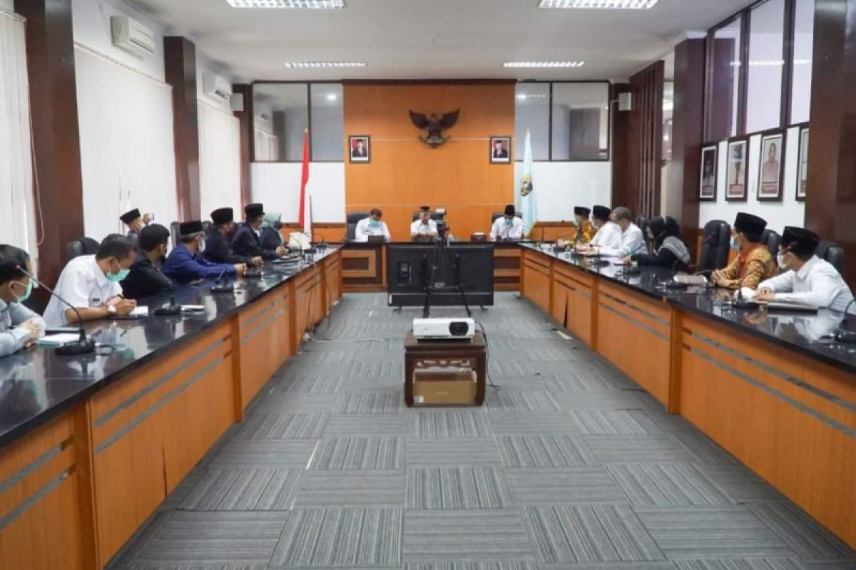 Bupati Lombok Timur dorong optimalisasi penyaluran bantuan sosial