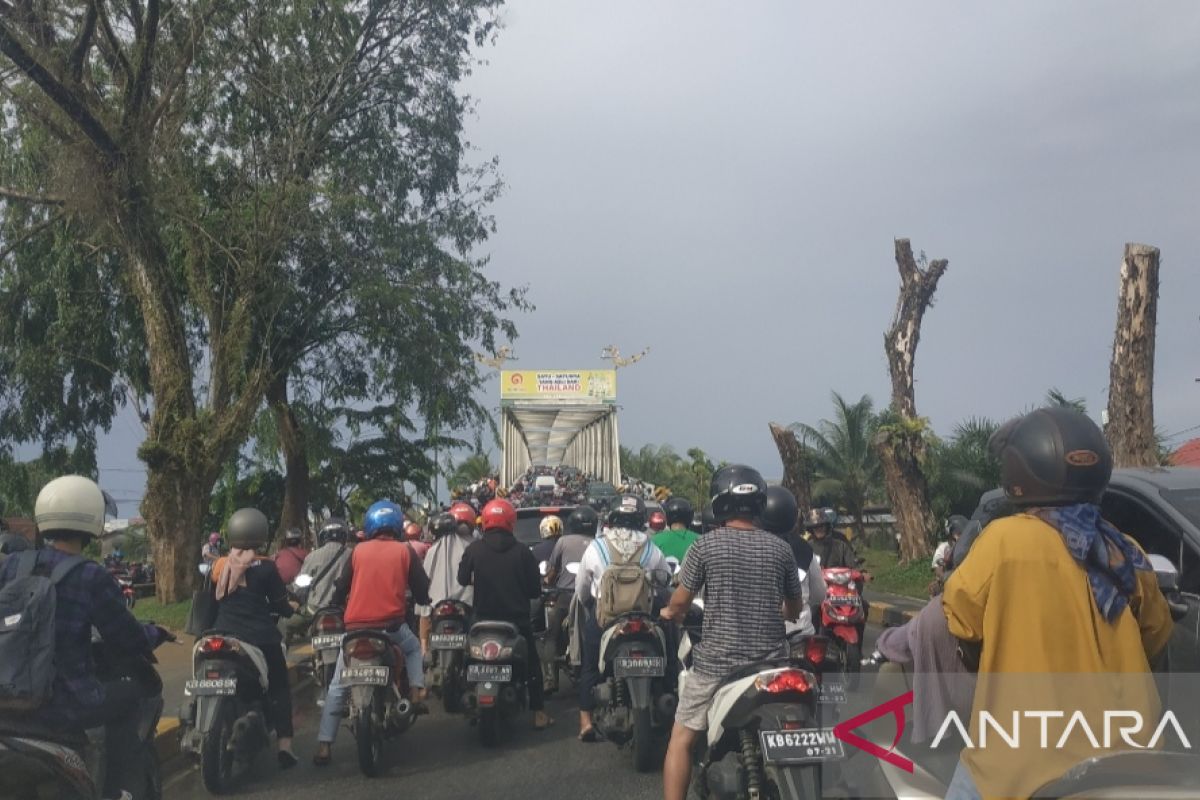 Dewan desak pemerintah percepat pembangunan Jembatan Paralel Kapuas I