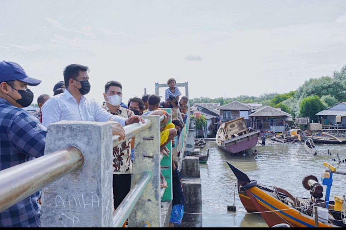 Wali Kota Medan sebut gandeng Kementerian PUPR bangun tembok laut