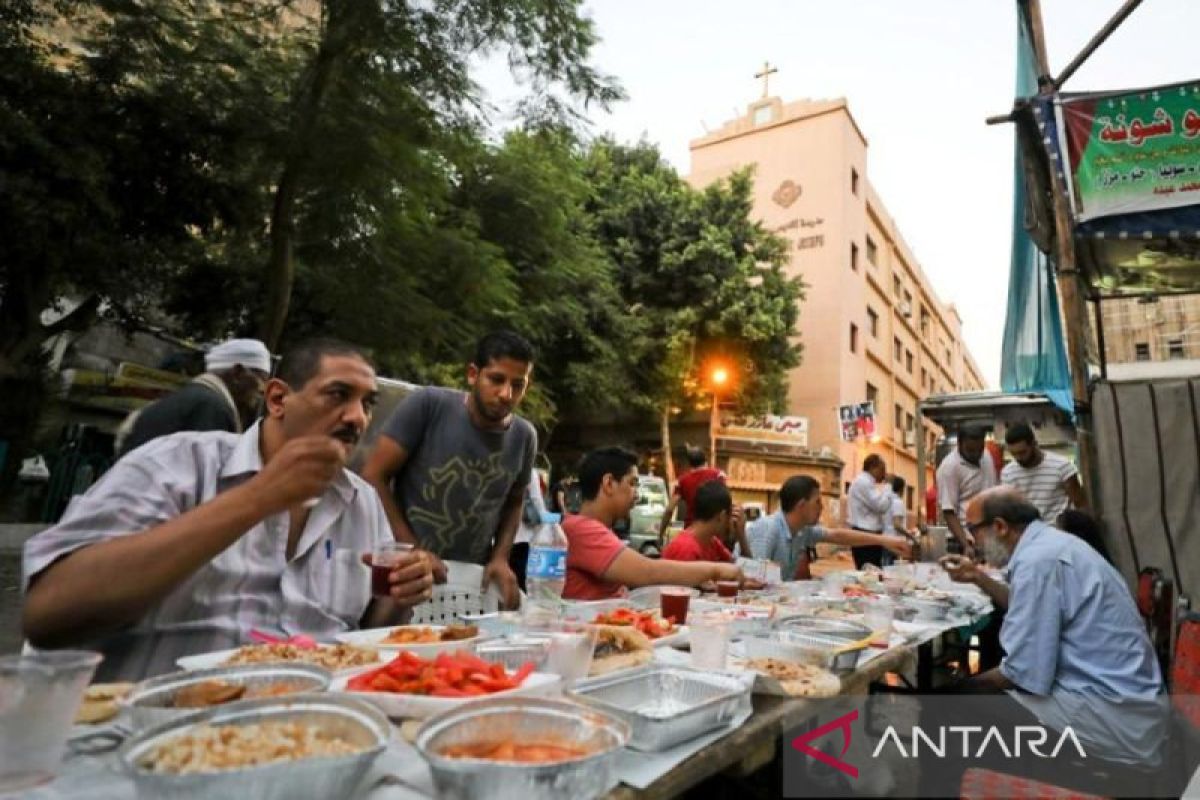 Selama Ramadhan, banyak tenda maidaturrahman di Mesir