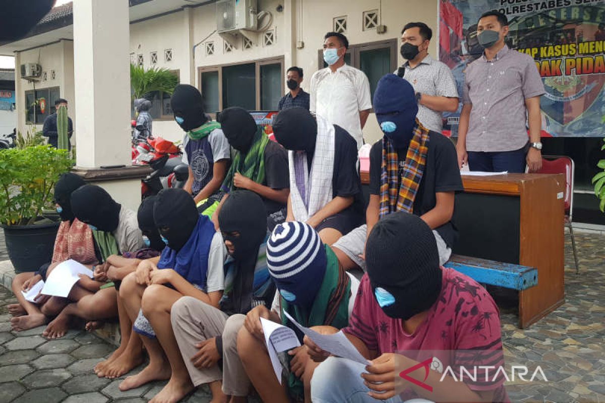 11 remaja di Semarang diciduk polisi saat  tawur sarung