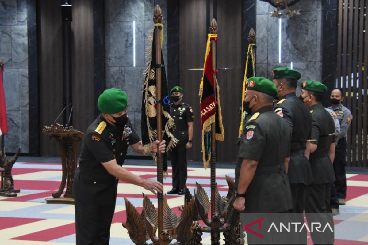 Jenderal Dudung pimpin serah terima 6 jabatan strategis TNI AD