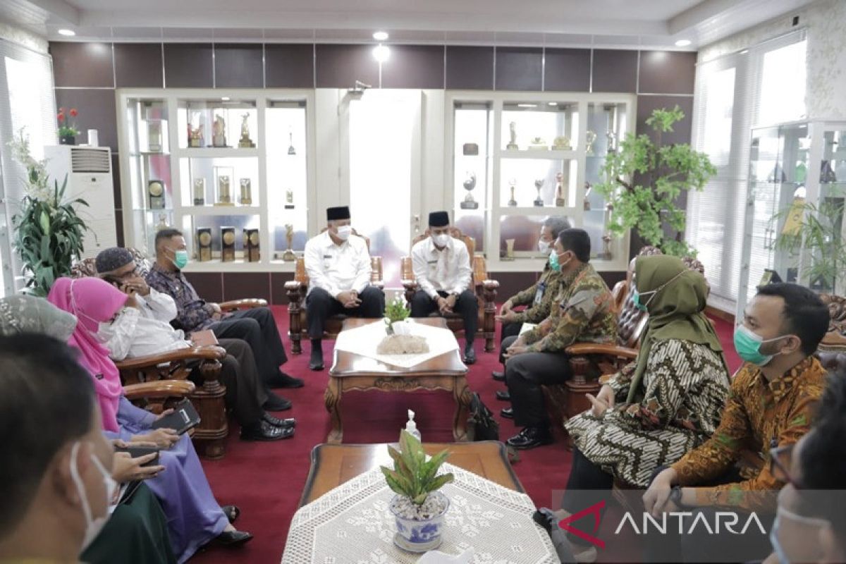 Kantor Pelayanan Kekayaan Negara dan Lelang Padang kunjungi Kota Solok