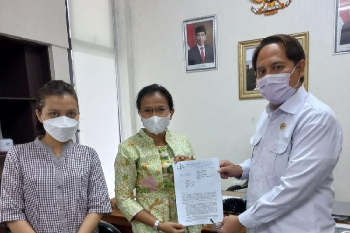 Dua jaksa tangani kasus korupsi PTPN XIII Sanggau dilaporkan ke Komisi Kejaksaan RI