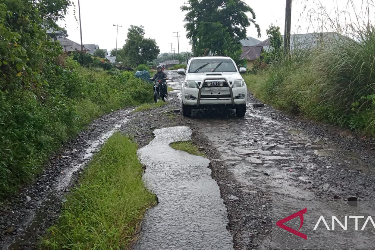Gubernur:  Ruas jalan provinsi yang rusak tersisa 94 km
