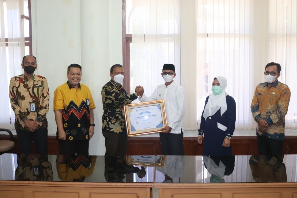 Penyaluran dana desa tercepat di Indonesia, Aceh Selatan terima penghargaan