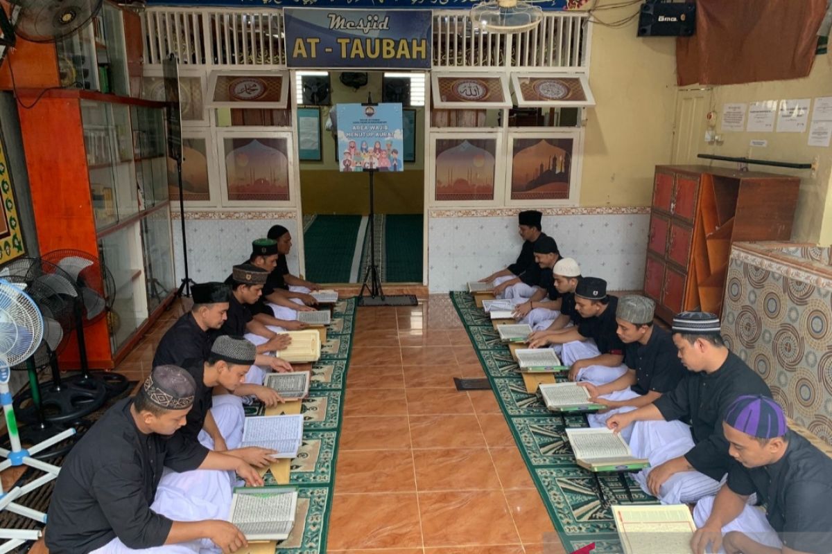 Inmates of Bagansiapiapi prison in Riau enliven Ramadan spirit