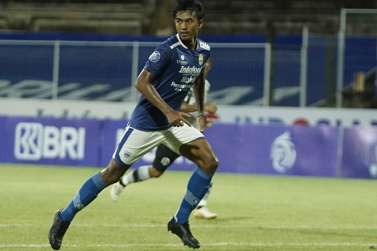 Kakang optimistis  tatap musim baru bersama Persib