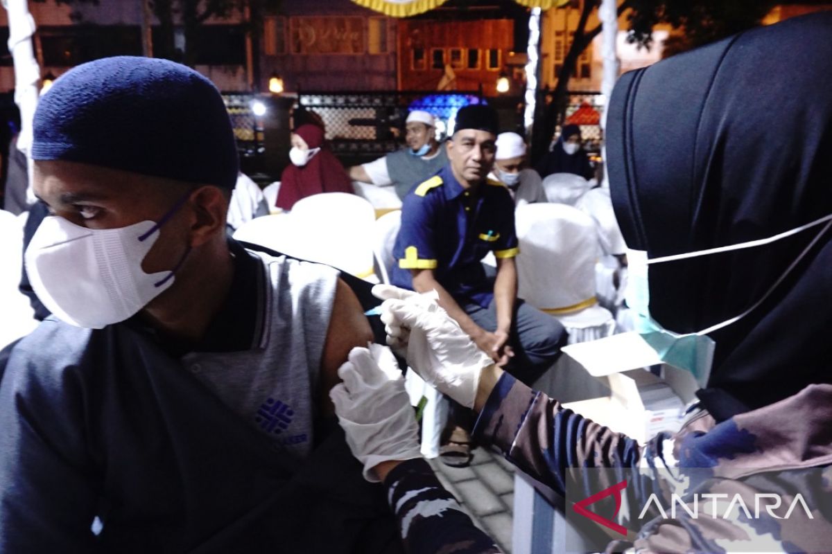 Lantamal Ambon gelar safari vaksinasi keliling di bulan Ramadhan, jemput bola di bulan penuh berkah
