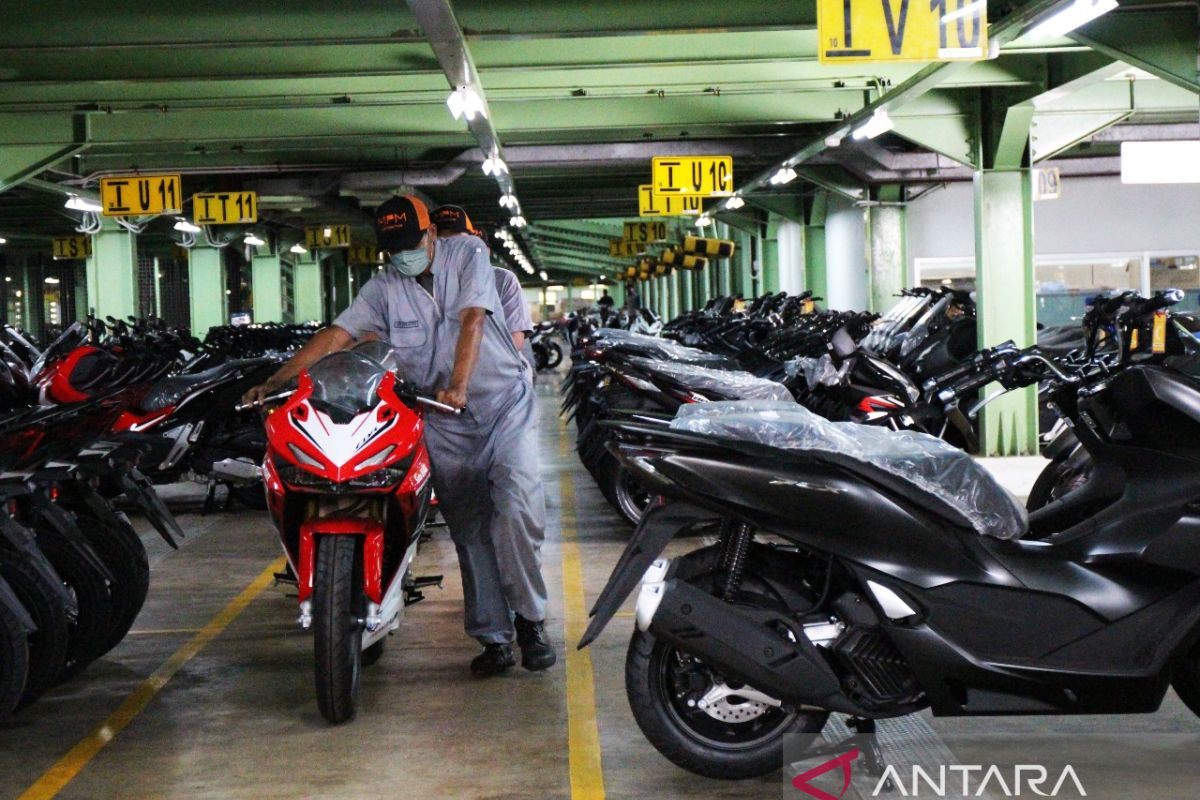 MPMX catat pertumbuhan pendapatan Rp12,9 triliun, atau naik 15 persen