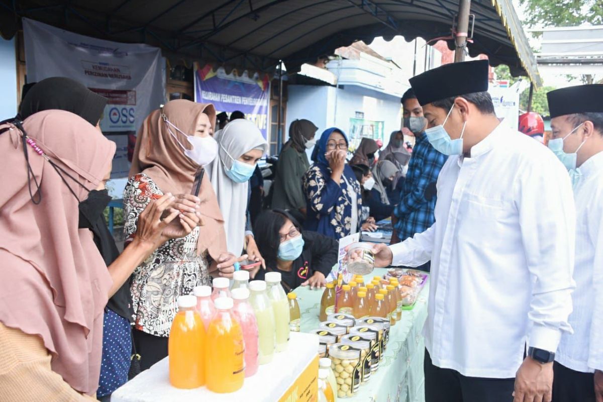 Wali Kota Kediri ajak masyarakat beli produk UMKM lokal