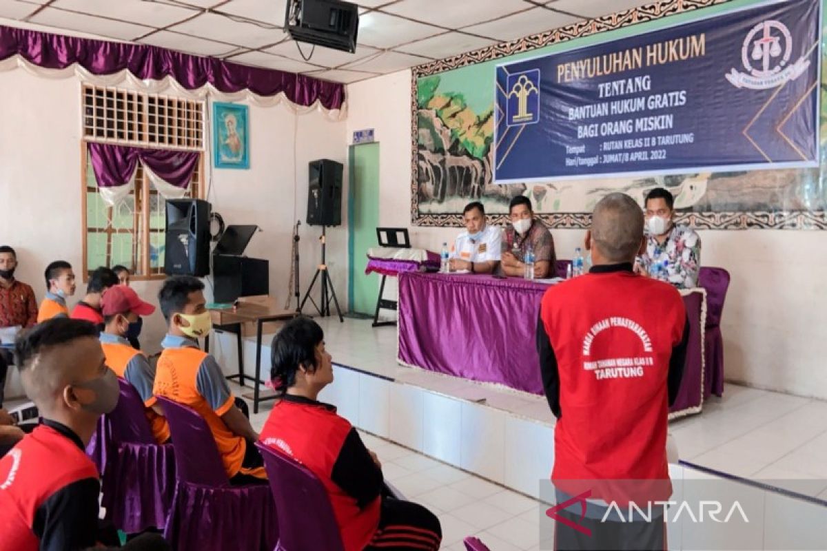 Rutan Tarutung Sumut beri bantuan hukum dan keluarkan napi asimilasi