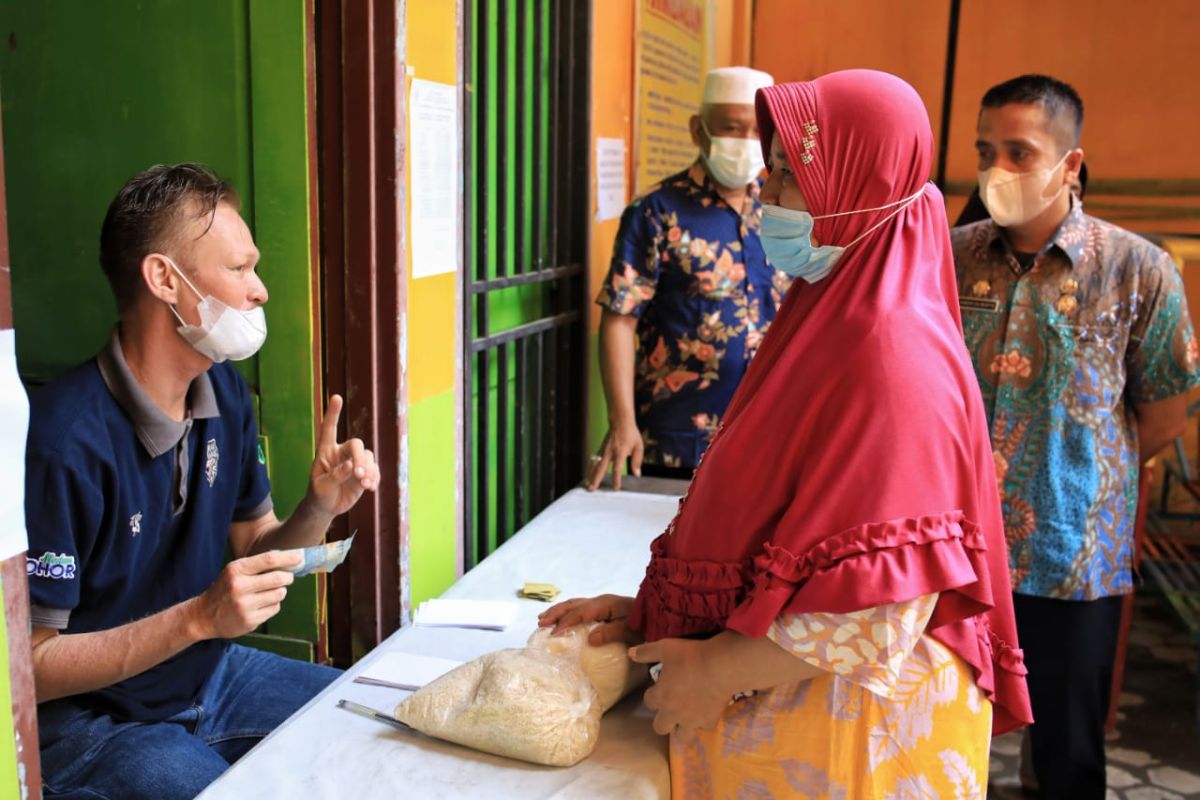 Wali Kota Medan: Jangan borong bahan pokok di pasar murah Ramadhan