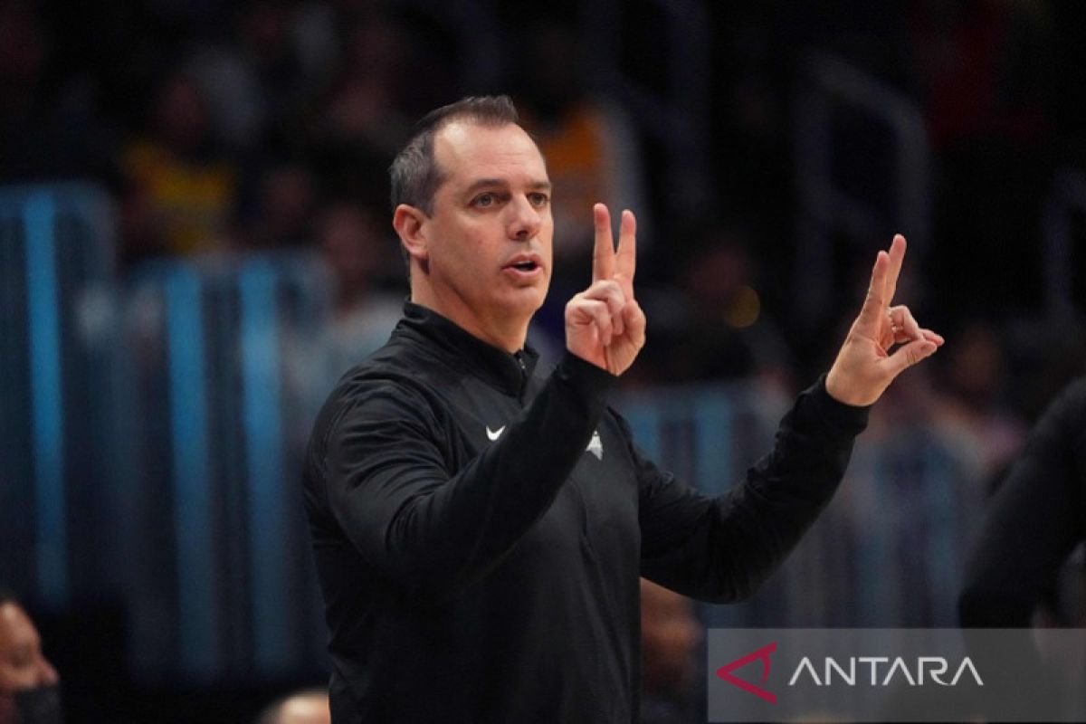 Lakers dilaporkan pecat Frank Vogel, bidik Nick Nurse jadi pengganti