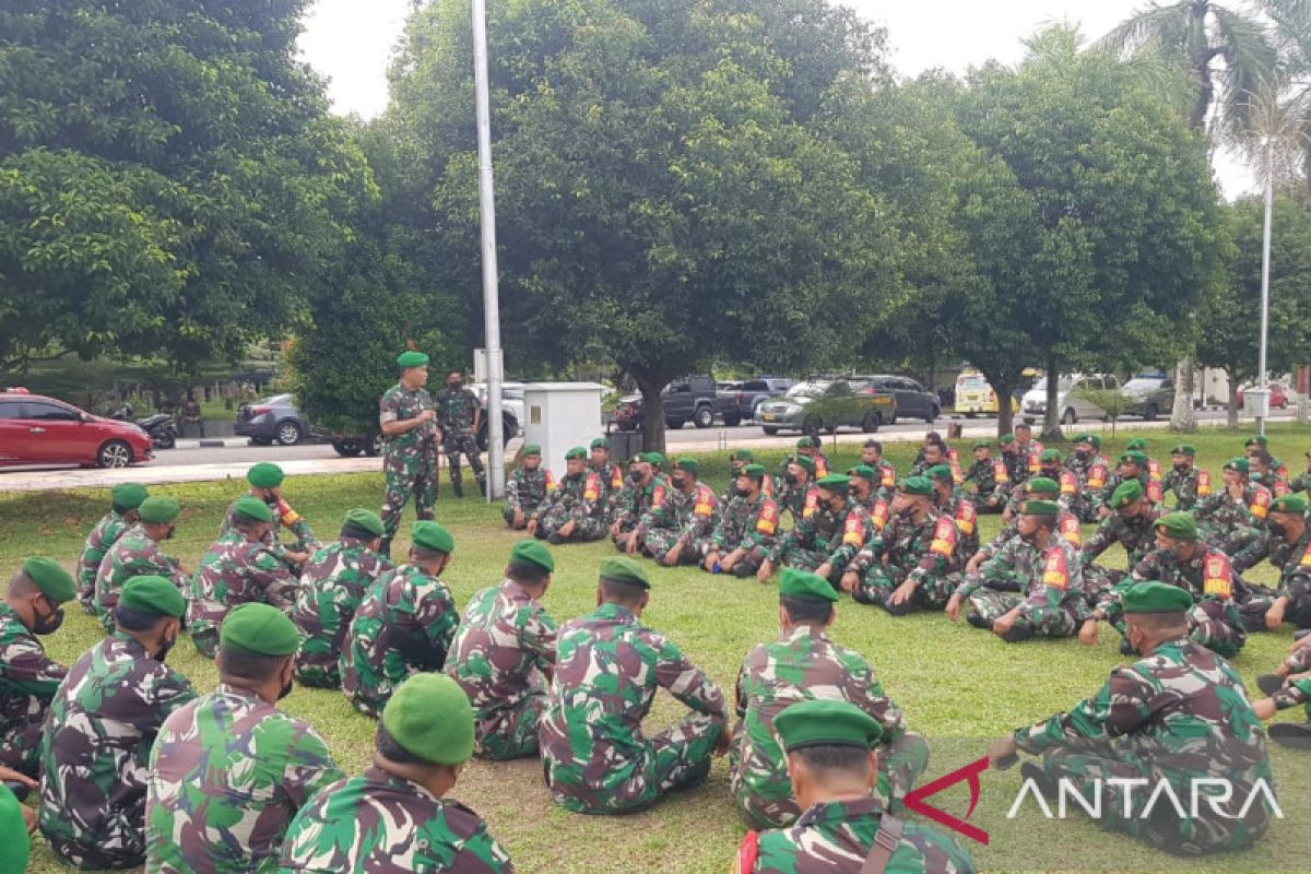 Dandim Jambi perintahkan personil bantuan pengamanan unjuk rasa paham tugas