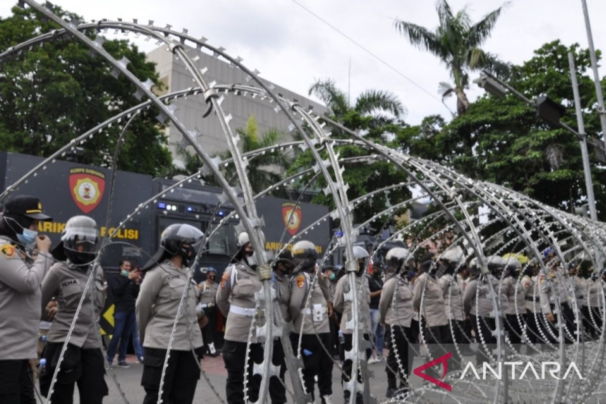 Aparat perketat pengamanan demo  mahasiswa di Palembang