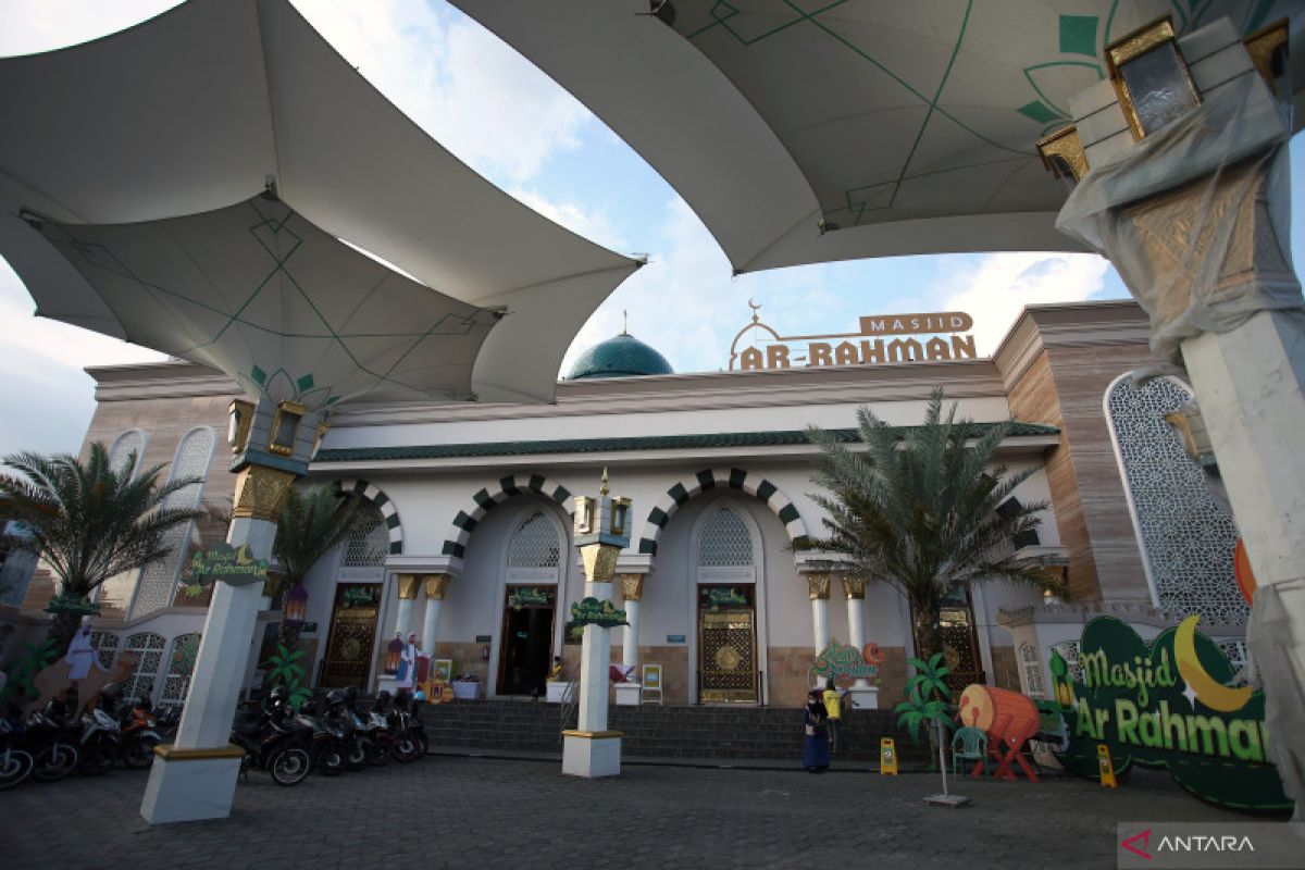 Masjid Ar Rahman Blitar