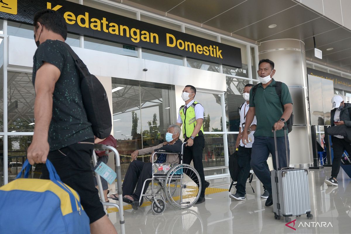 Transportation Ministry sets new domestic, overseas air travel rules