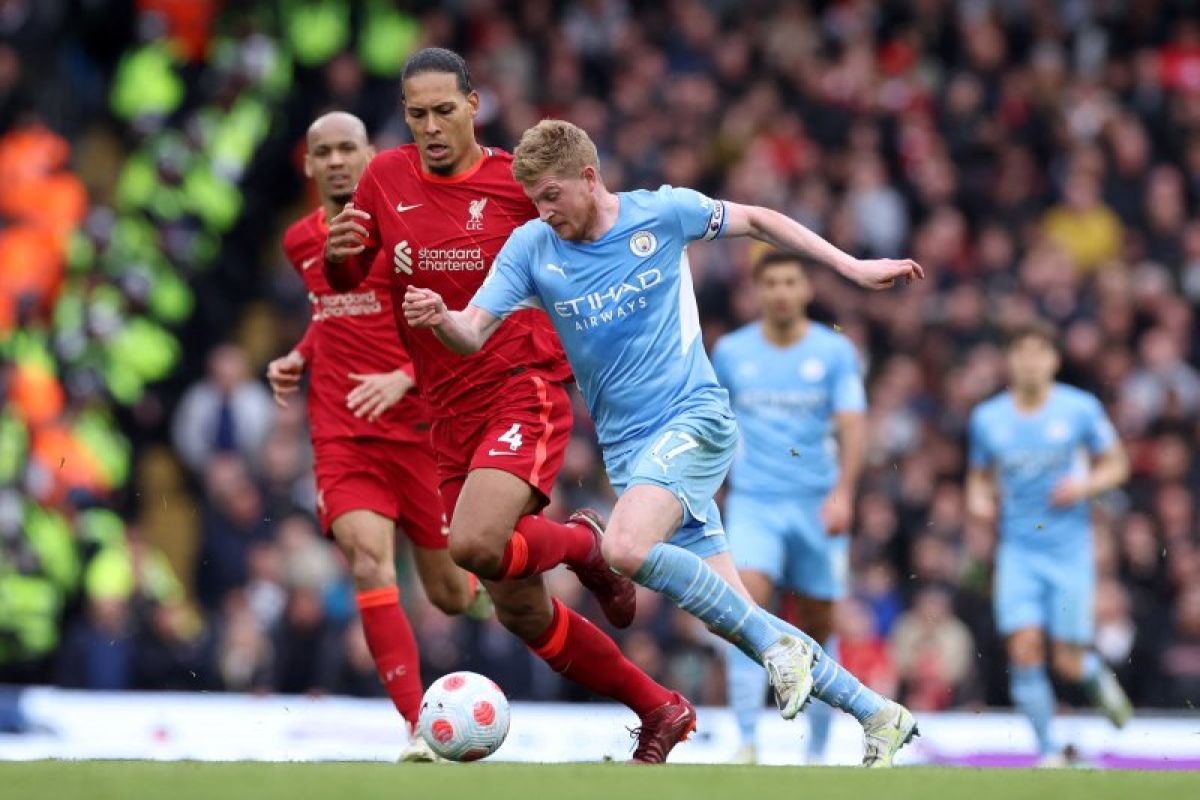 Liga Inggris-Laga Manchester City vs Liverpool berakhir imbang 2-2
