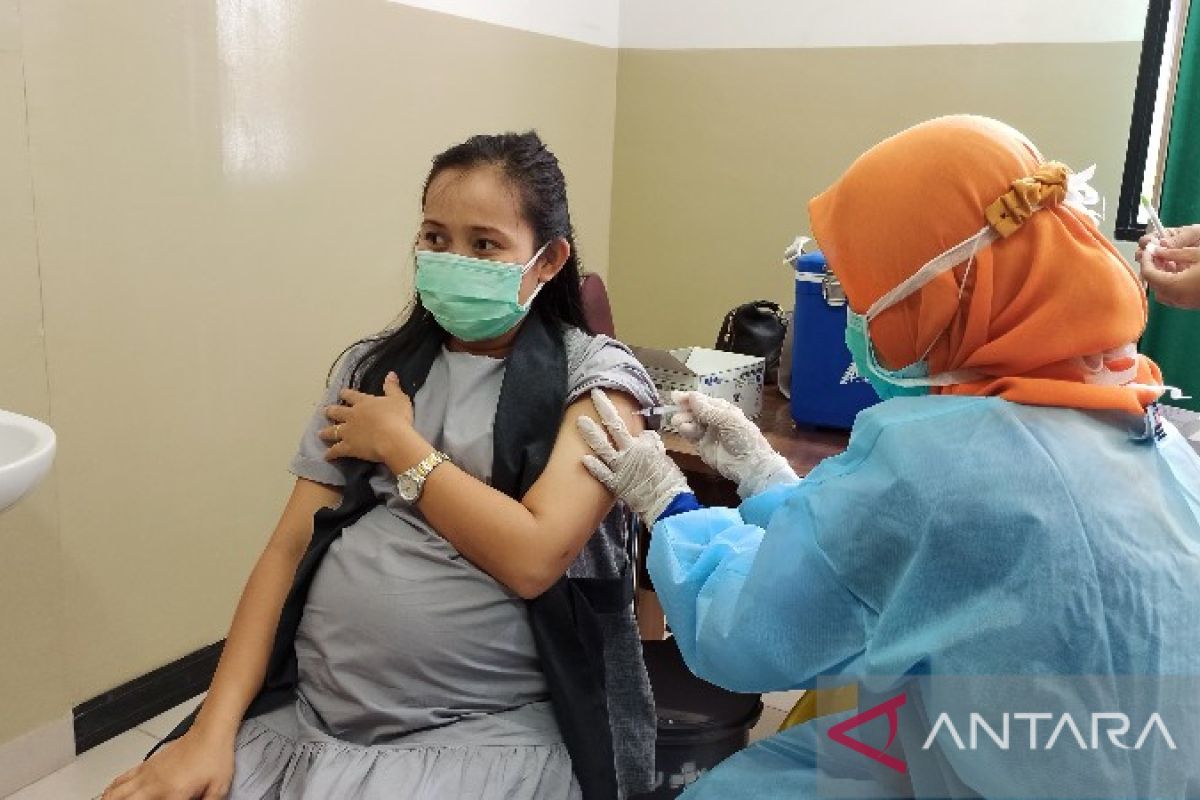 Dinkes: 1,6 juta lebih penduduk Sumut sudah terima vaksin penguat