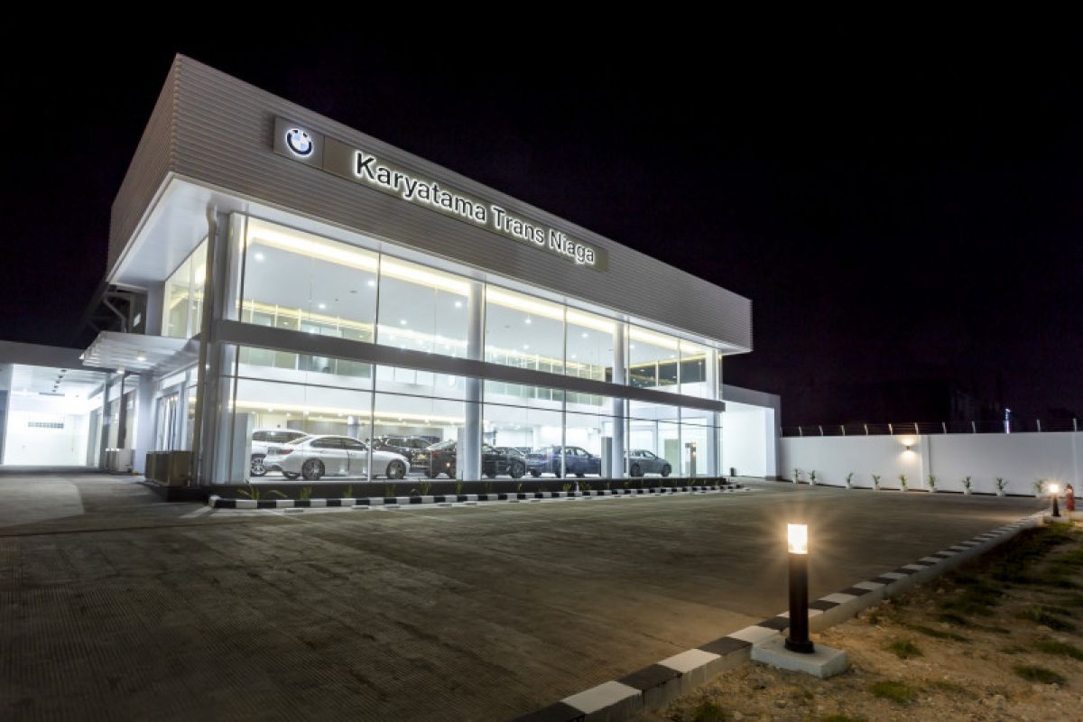 BMW buka diler di Pekanbaru