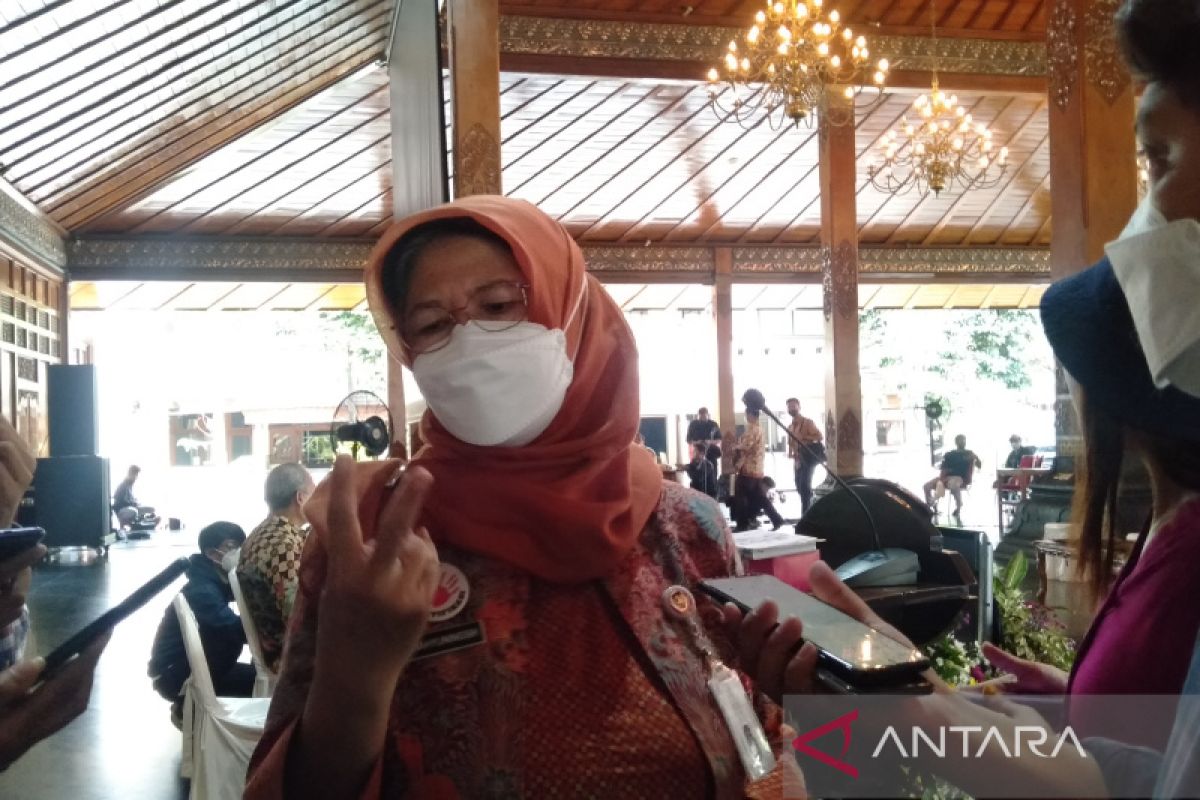 Setiap hari, Dinas Kesehatan Kota Surakarta vaksinasi 2.000 warga
