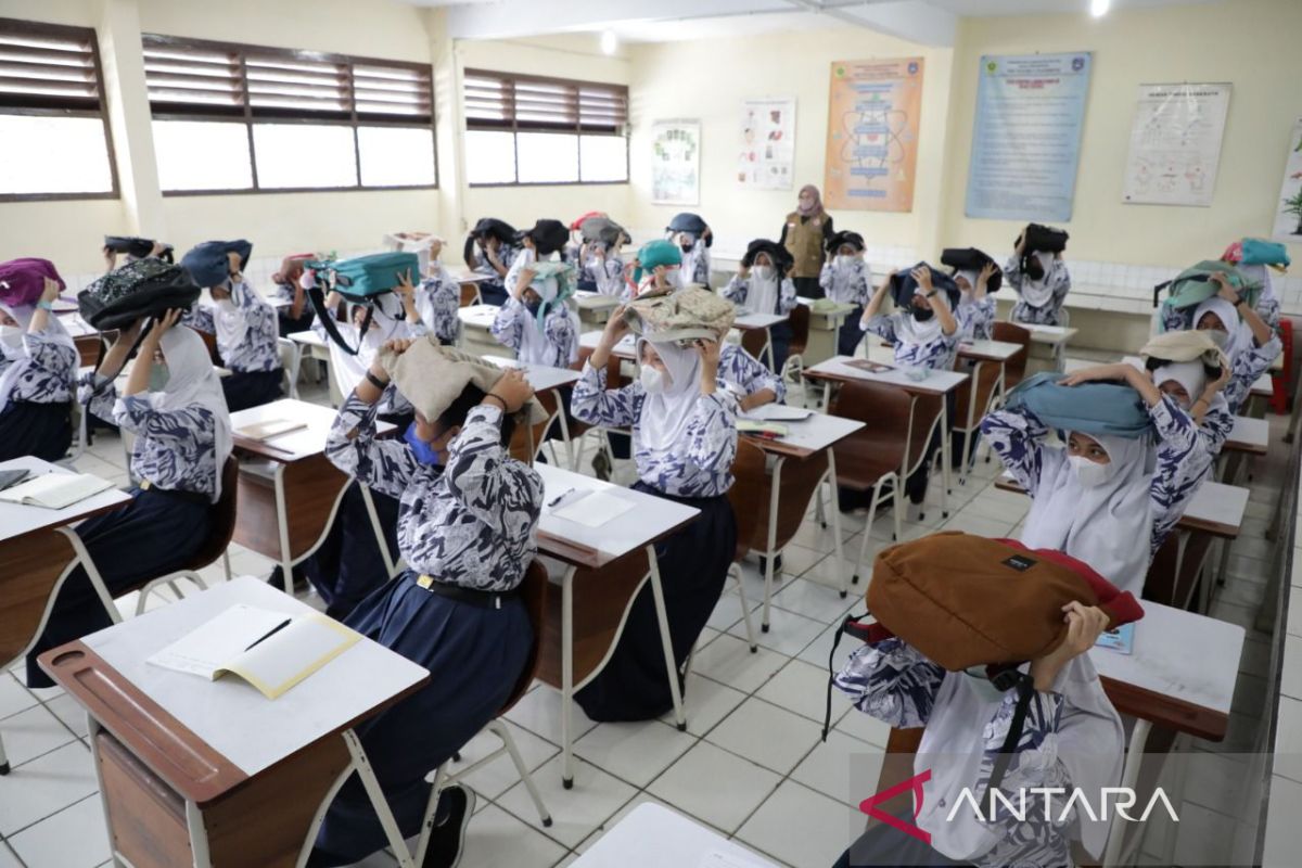 BNPB gelar simulasi bencana di sejumlah sekolah di Jabar