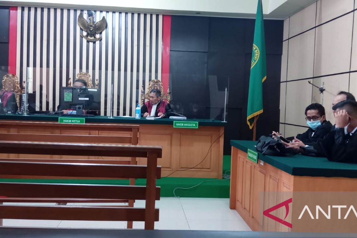 Ketua KPU non aktif Tanjabtim tinggalkan lapas