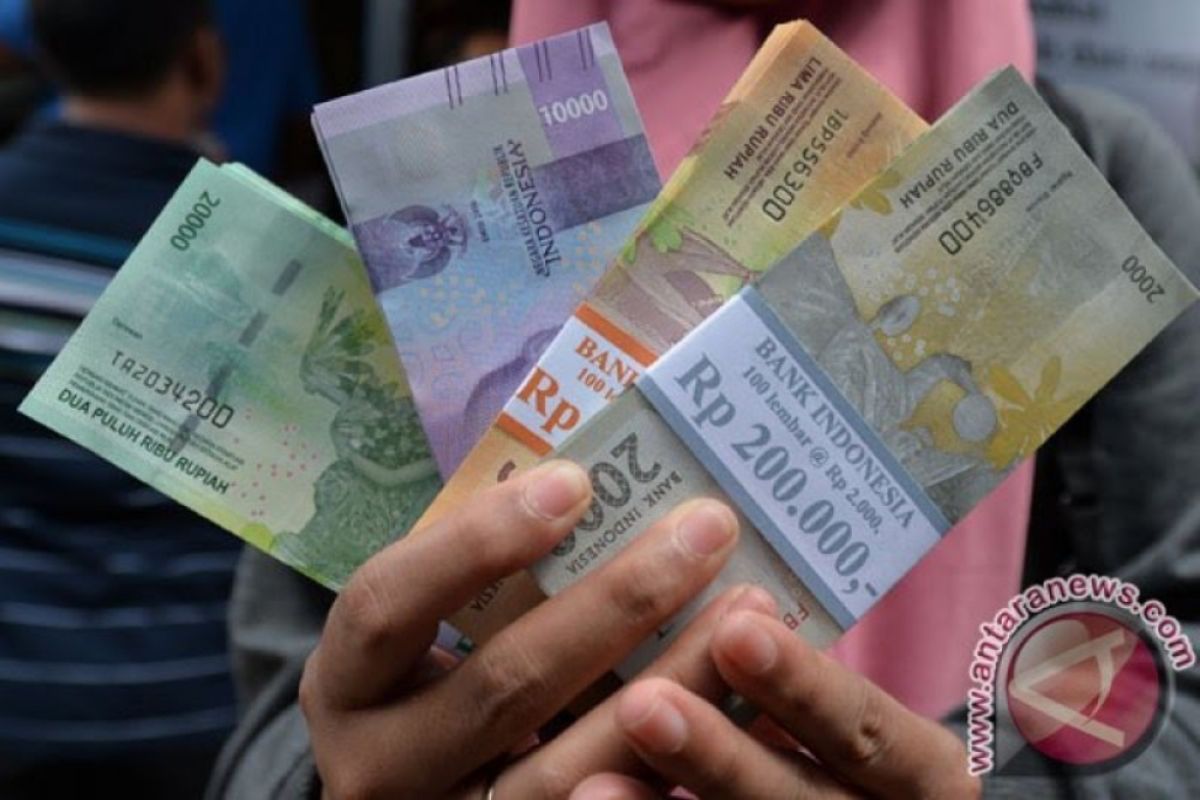Masyarakat diingatkan bijak atur  keuangan libur Lebaran