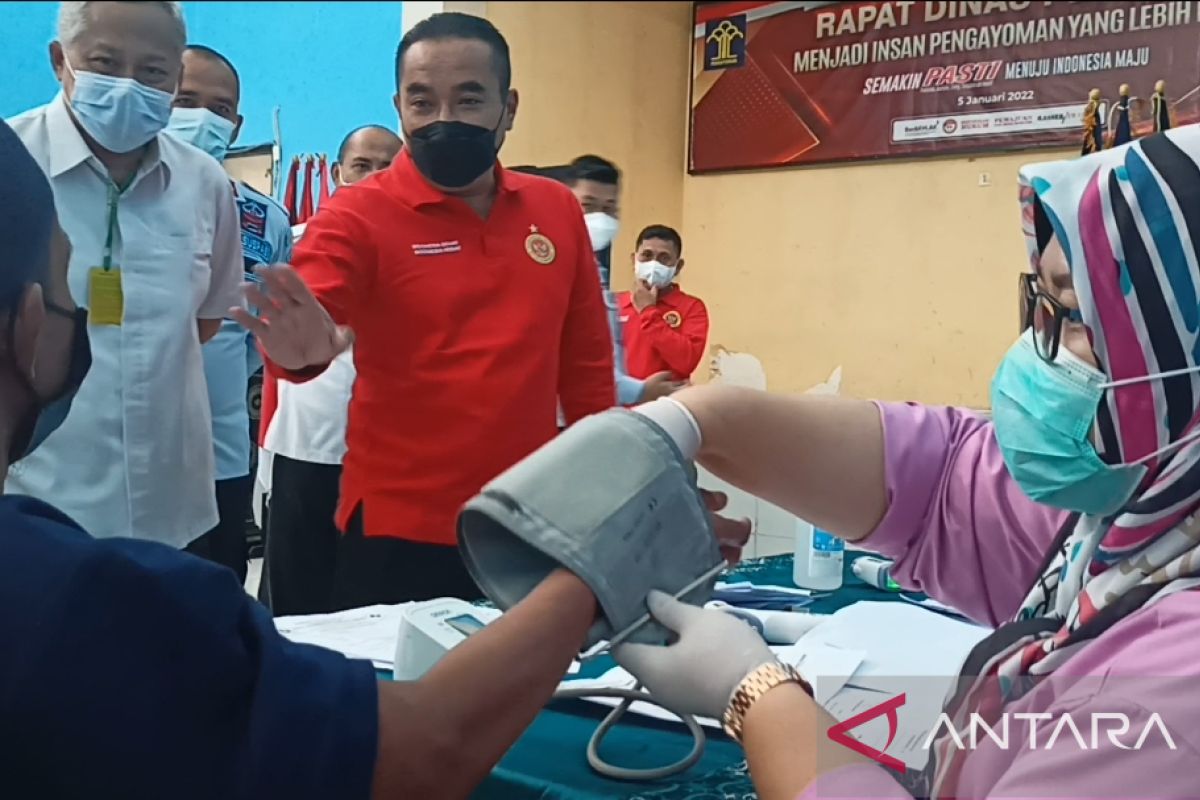 Cegah klaster baru, BIN Banten gelar vaksinasi booster sasar penghuni Lapas Serang