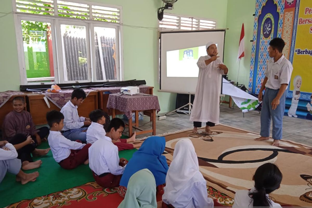 Puluhan siswa tuna rungu akan ikuti pesantren Ramadhan