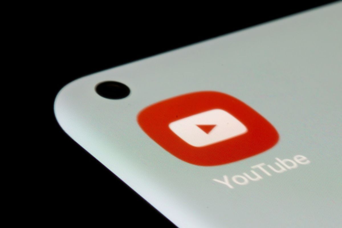 YouTube uji coba sistem moderasi ketat untuk lawan komentar 'spam'