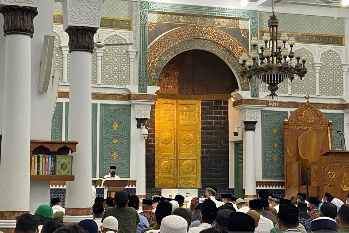 Wapres shalat tarawih di Masjid Raya Baiturrahman Aceh