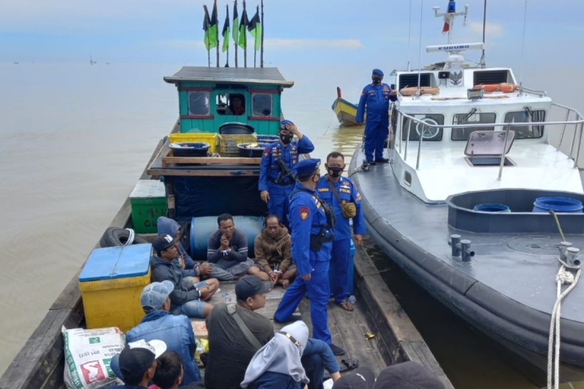 Polres Tanjungbalai tangkap 11 PMI ilegal pulang dari Malaysia