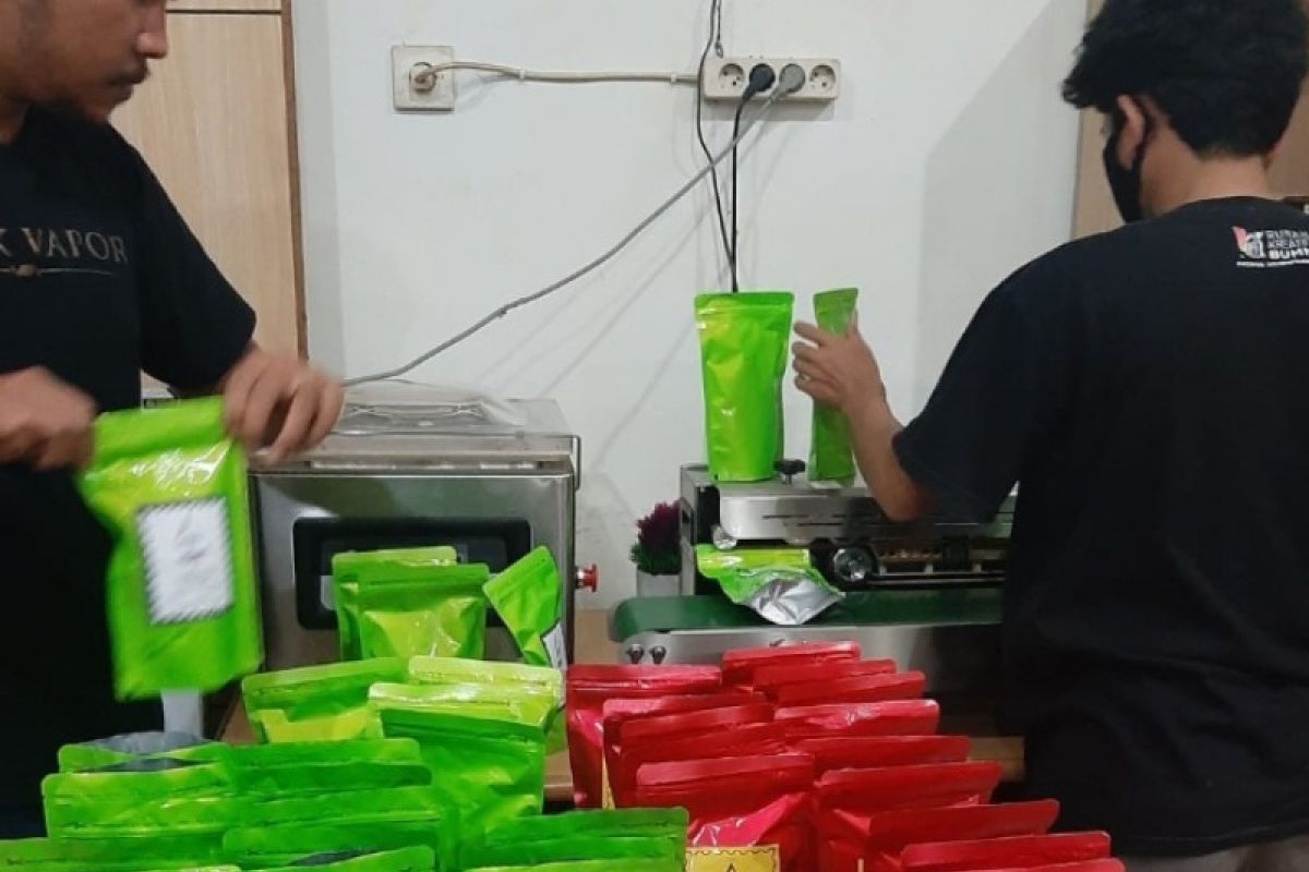 Berkah Ramadhan, kopi arabika produk AKS Sipirok ramai diburu pembeli