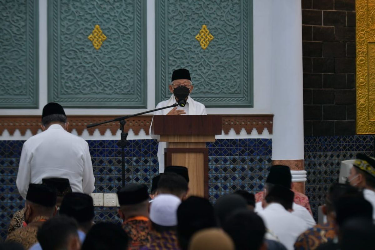 Wapres salat tarawih dan beri ceramah di Masjid Raya Baiturrahman Aceh
