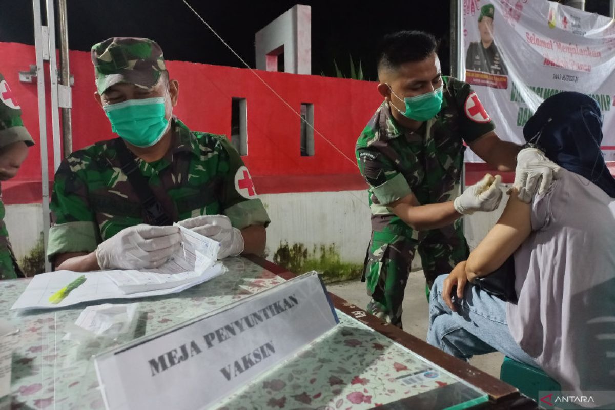 Kodim 1308/LB  gelar serbuan vaksin di tiga kabupaten di Sulteng