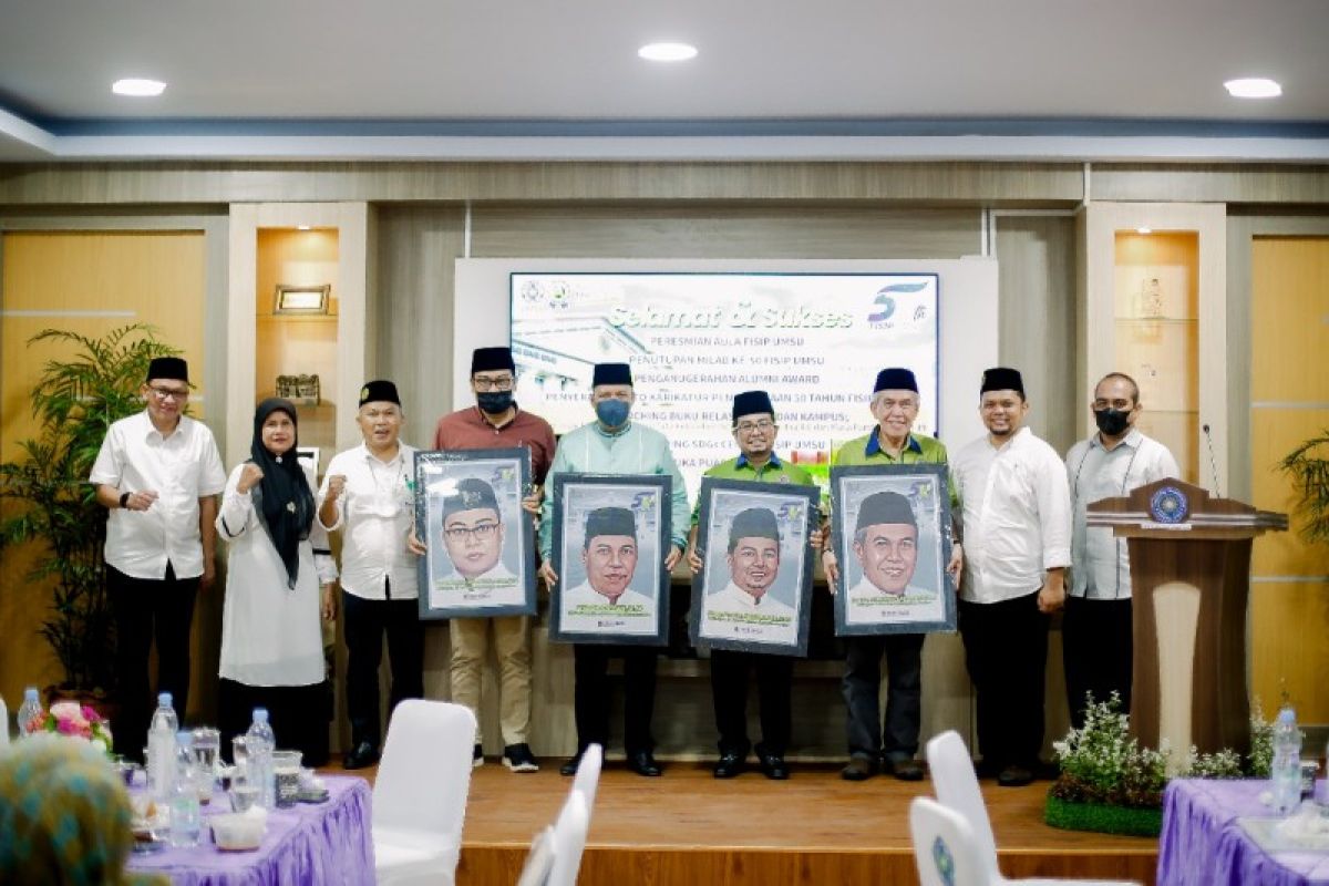 Semarak Milad ke-50 FISIP UMSU diakhiri dengan peresmian aula