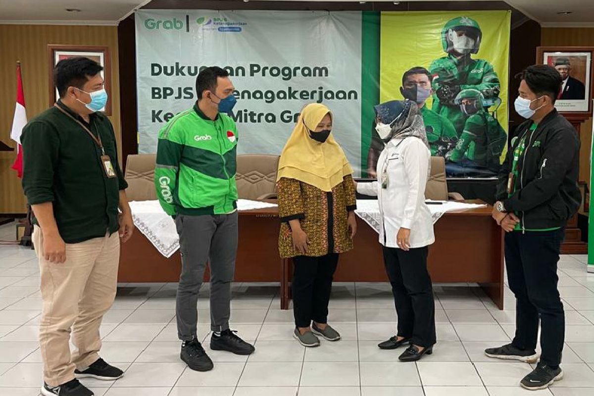 BPJAMSOSTEK gandeng mitra Grab sebagai ambasador