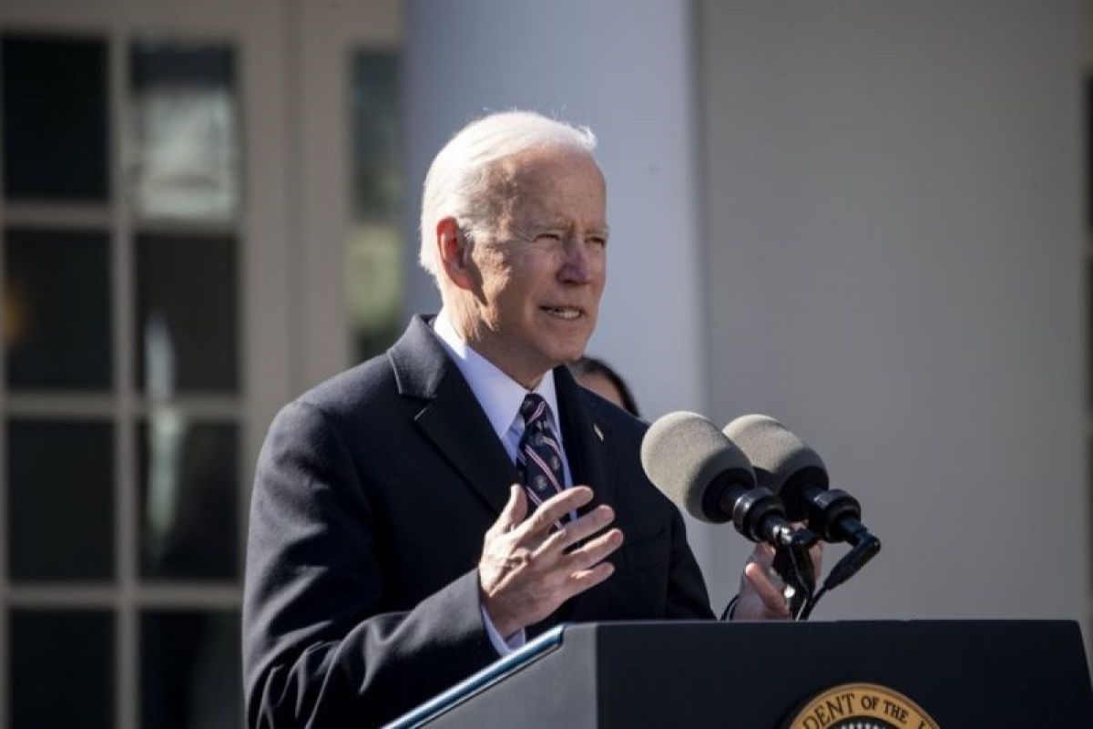 Joe Biden umumkan bantuan militer tambahan 800 juta dolar AS untuk Ukraina