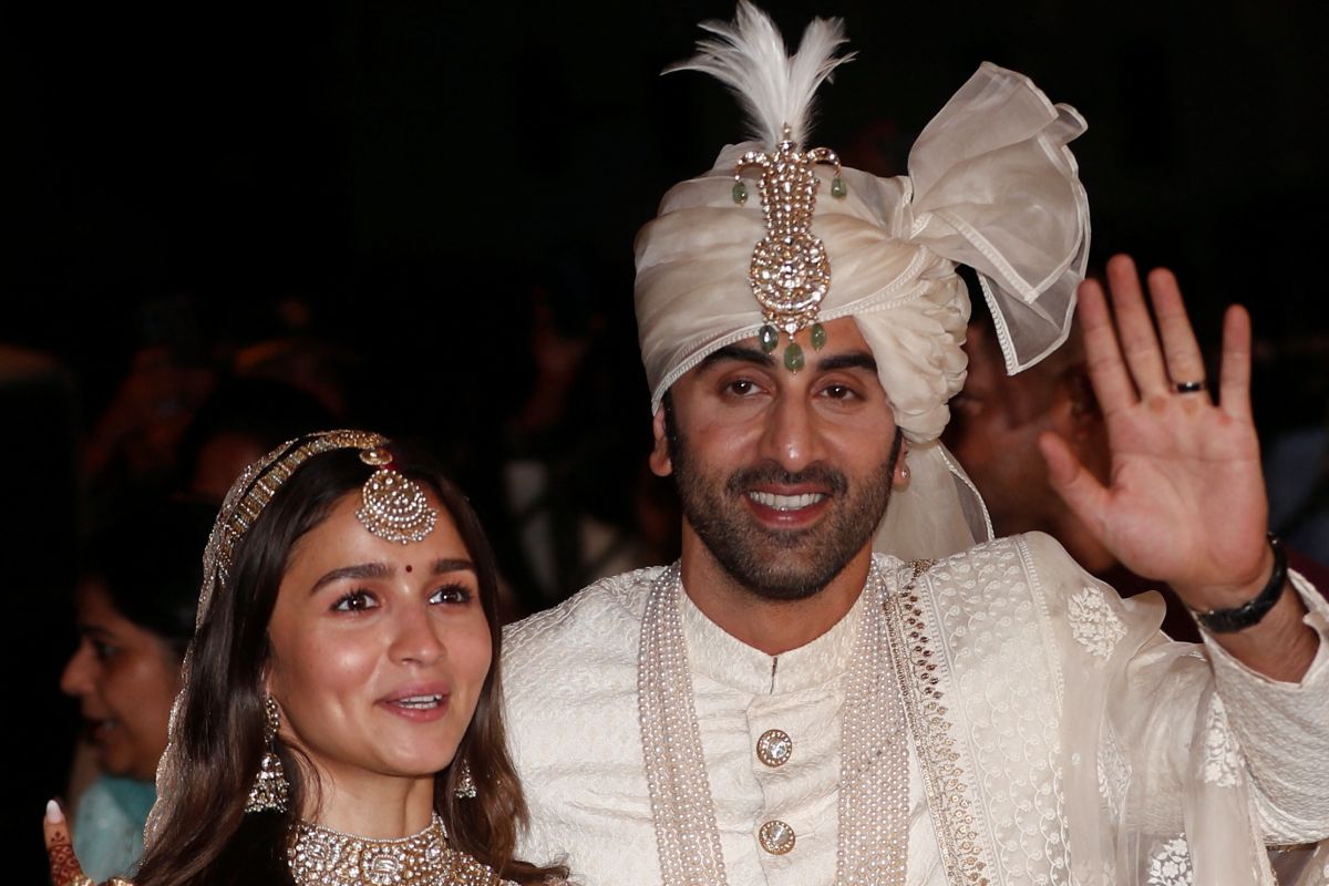 Bintang Bollywood Alia Bhatt dan  Ranbir Kapoor menikah