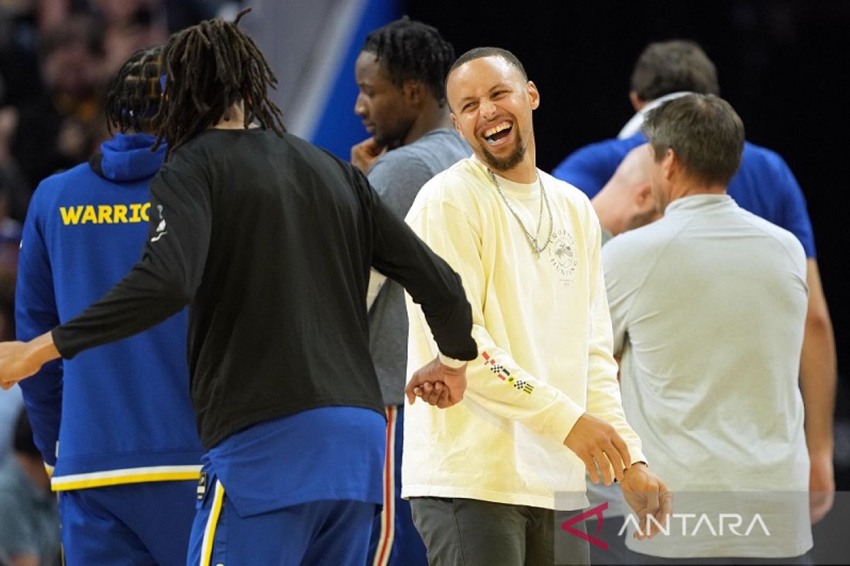 Stephen Curry optimistis bisa ambil bagian dalam Gim 1 lawan Nuggets