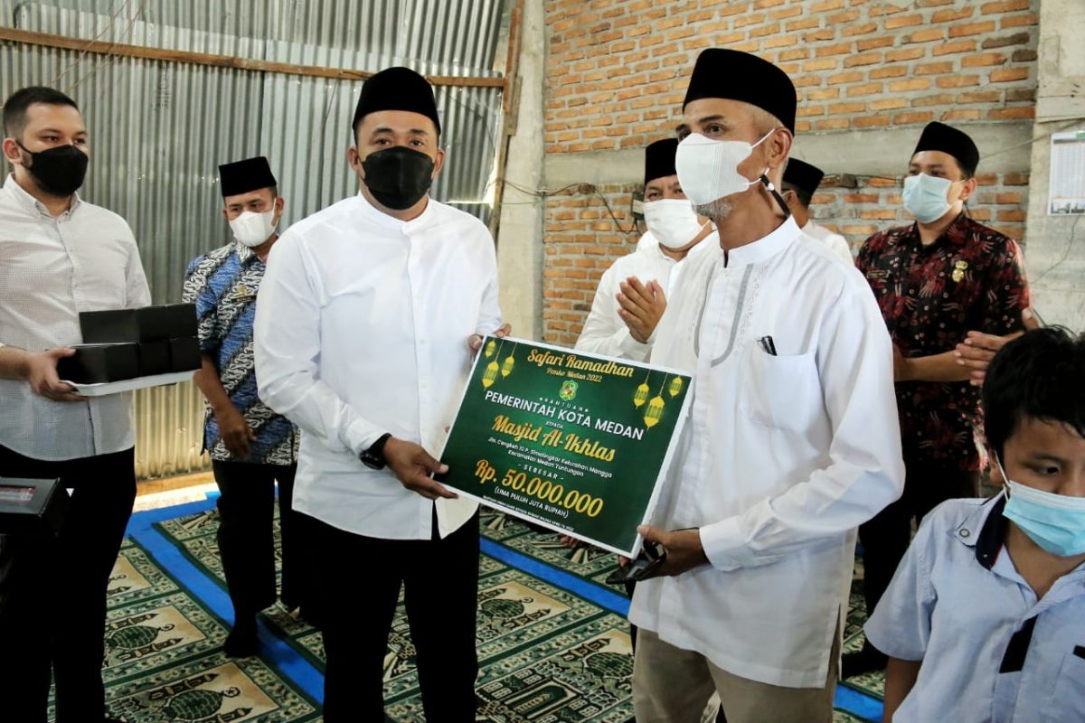 Wakil Wali Kota perkenalkan aplikasi Medan Pay di Safari Ramadhan